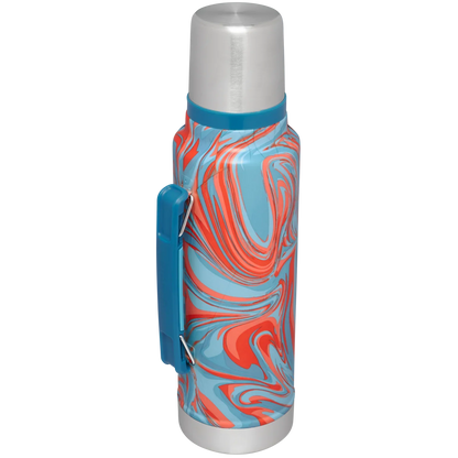 Classic Legendary Bottle | 1.5 QT Pool Swirl